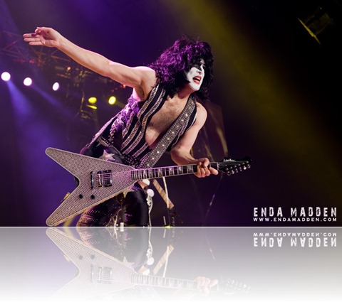 2010 Kiss at Wembley Arena_0110 crop copy